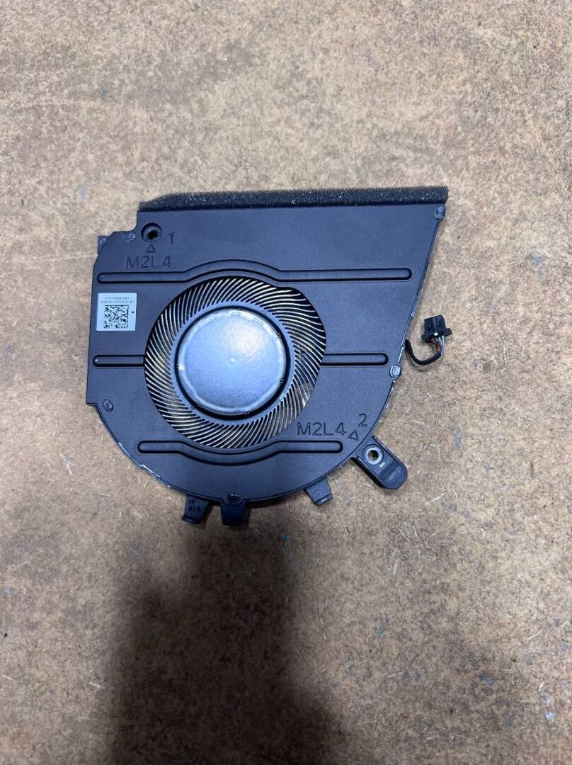 Predám použitý ventilátor procesora do notebooku Dell 15/// - 2