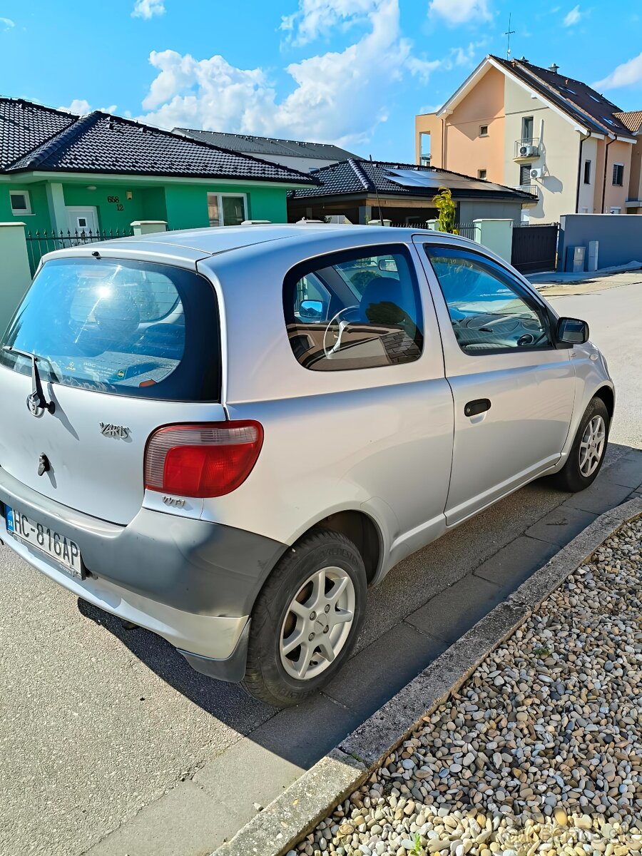 Toyota Yaris - 2
