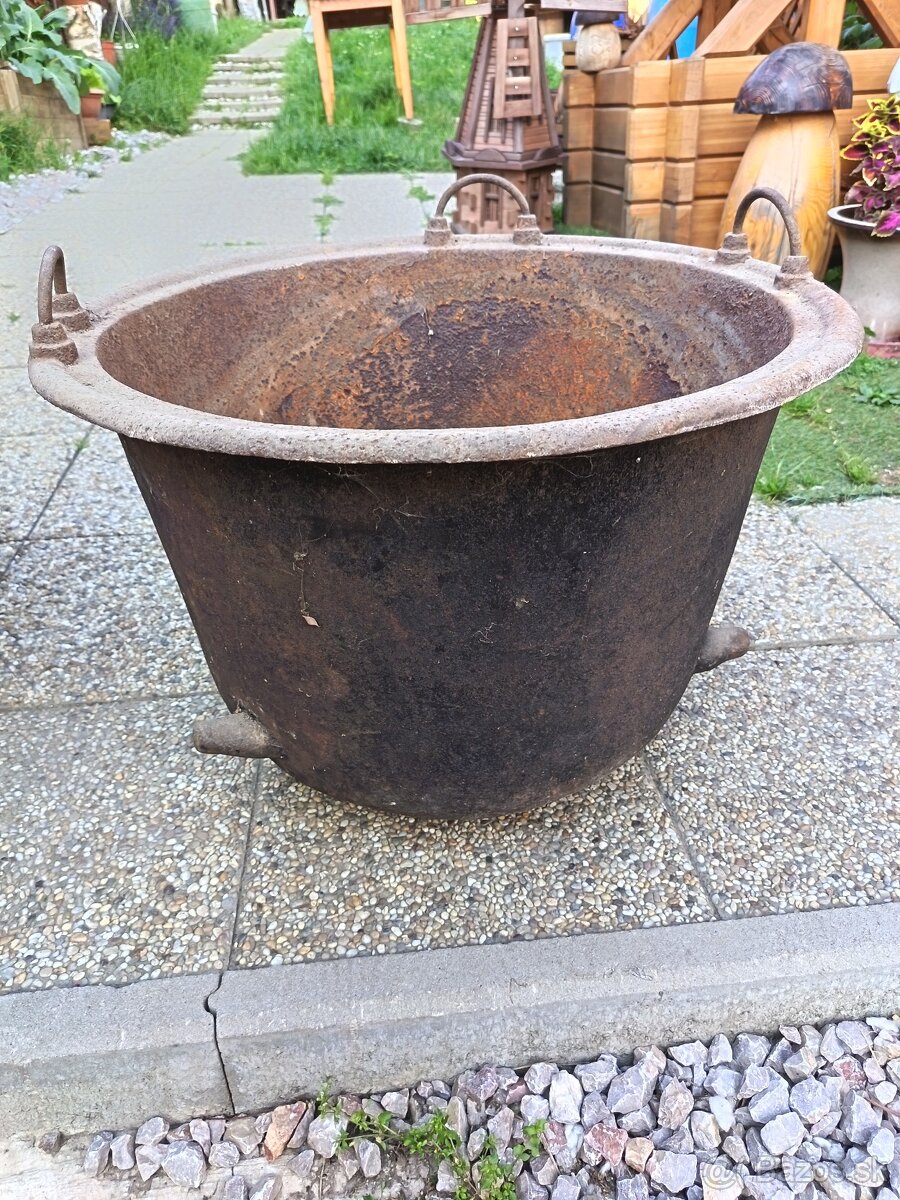 2 kotle zo salasa - 2
