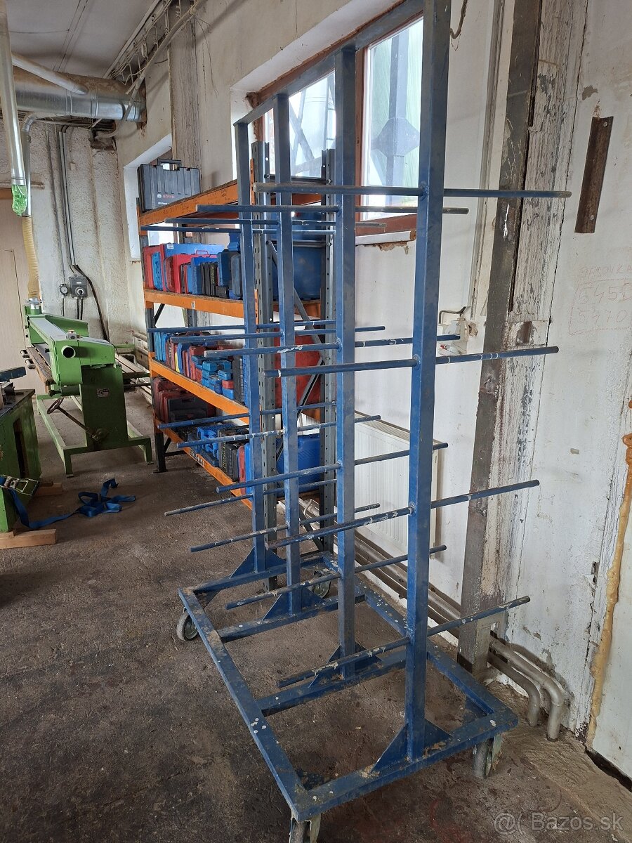 Stojan na rezivo alebo iný materiál - 2