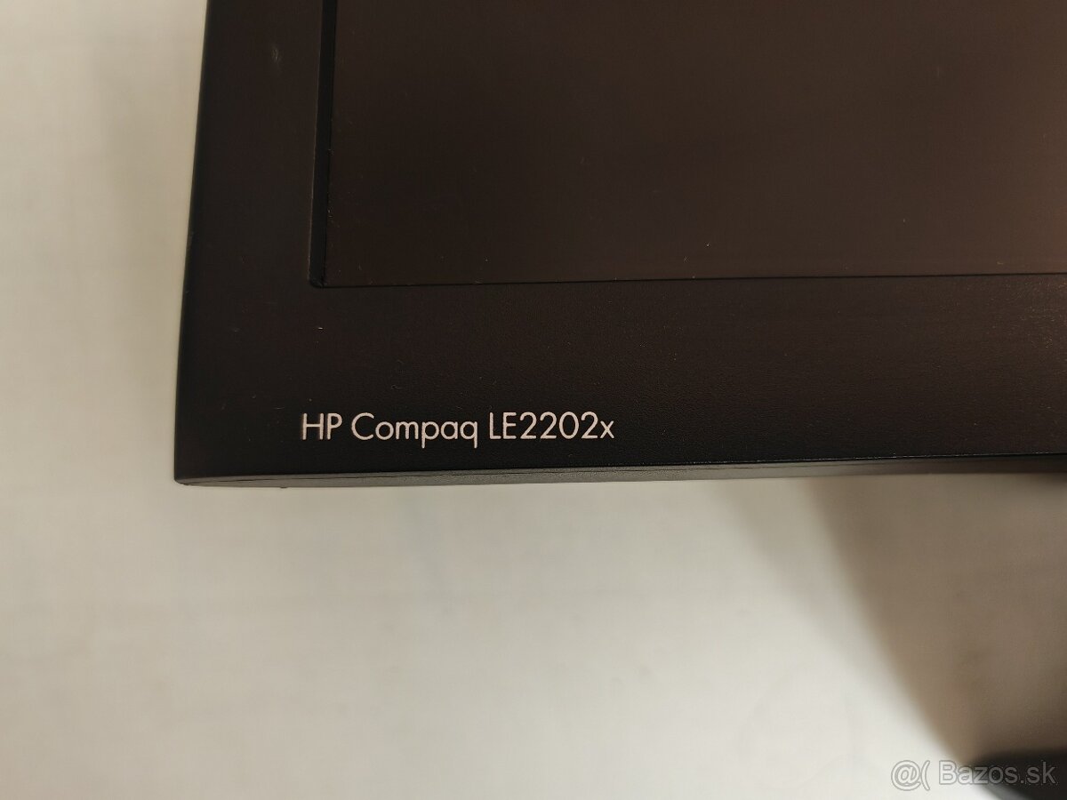 PC monitor HP LE2202x - 2