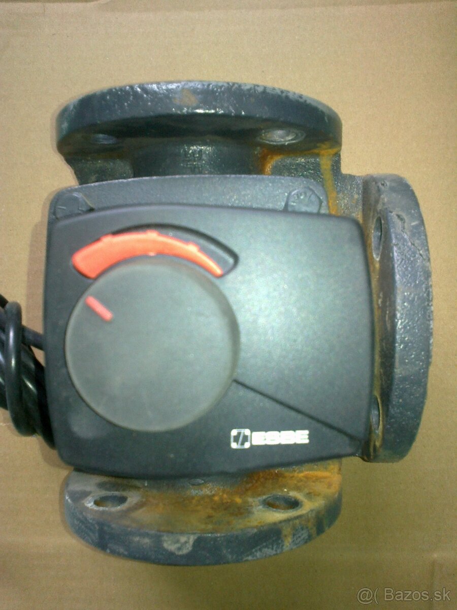 Trojcestny ventil - 2