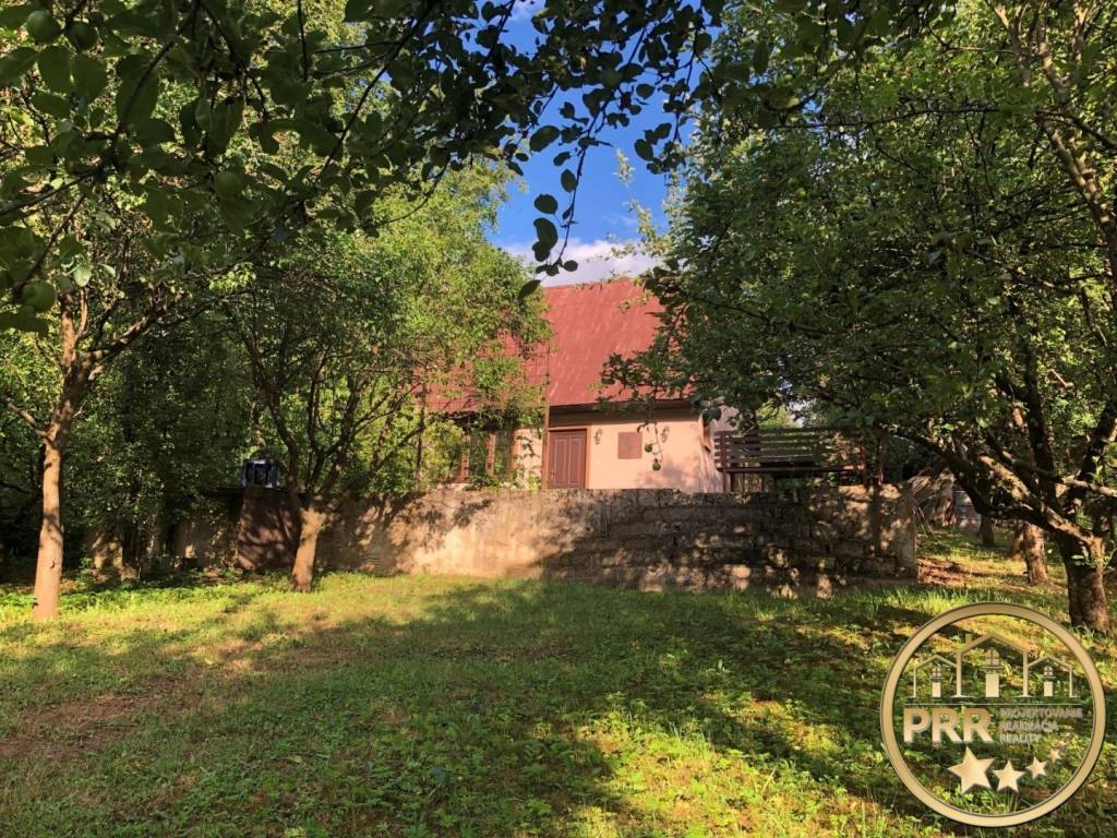 Znížená cena Záhradný domček+pozemok 736m2 v podhorskej ob - 2