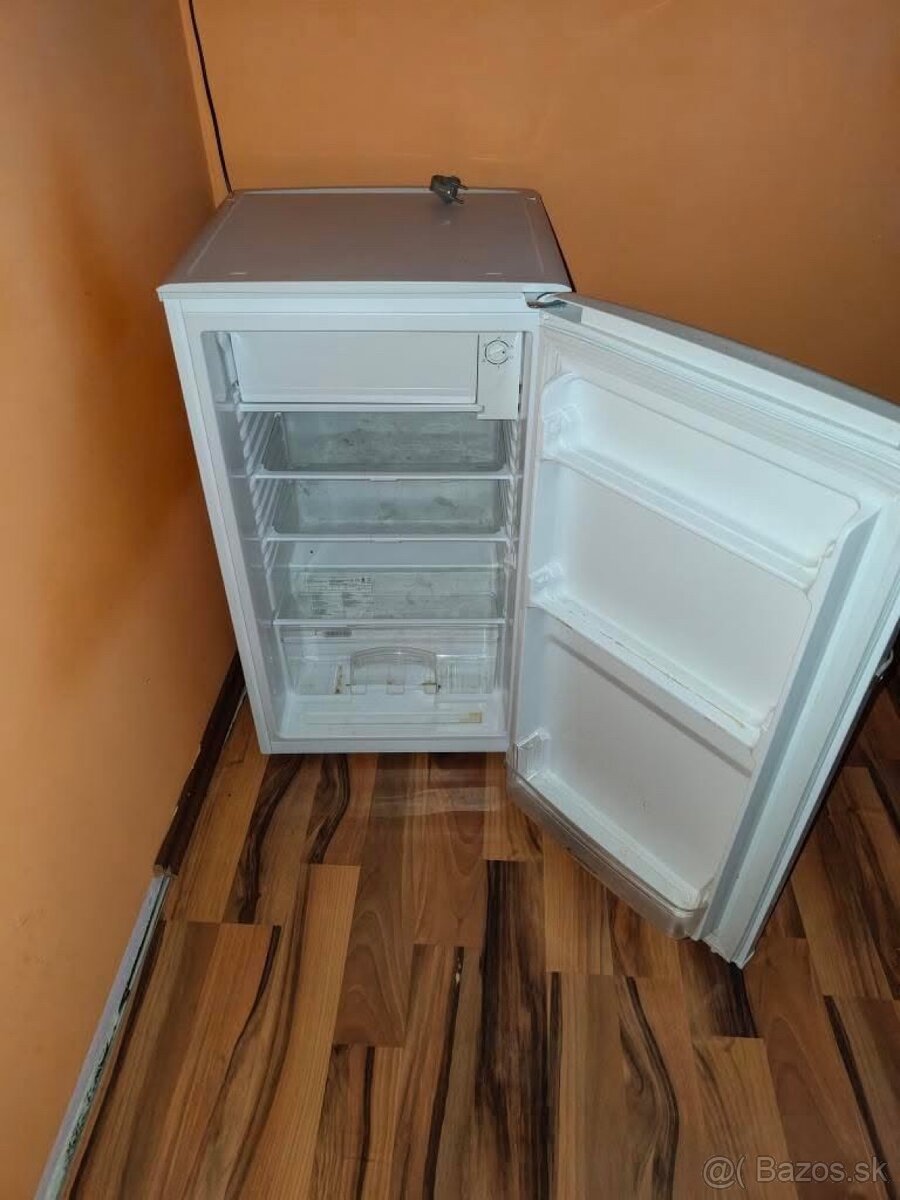 Chladnička Candy - 2