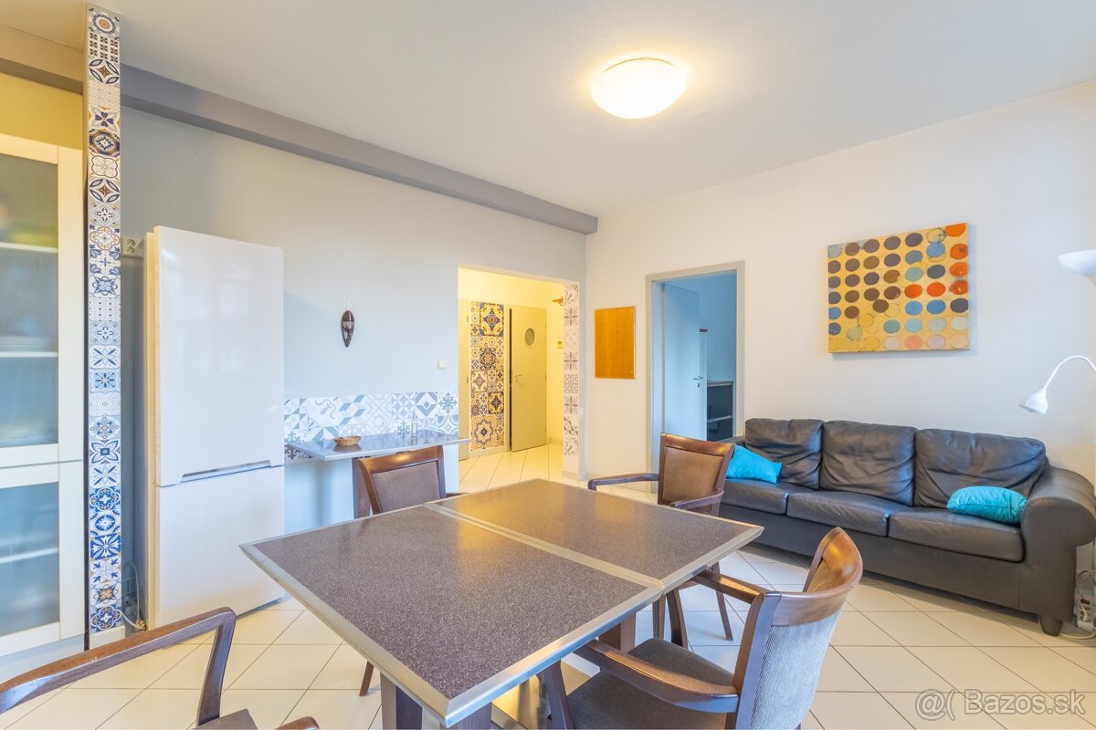 3-izbový byt 120 m2 v centre - Mikulášska ulica, Staré Mesto - 2