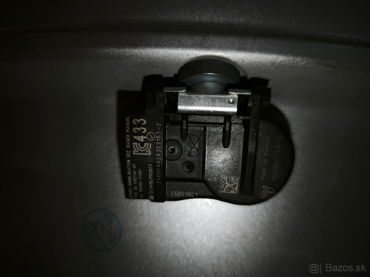 NOVÁ SADA DISKOV - Tesla Model S - 19" alu so snímačmi - 2