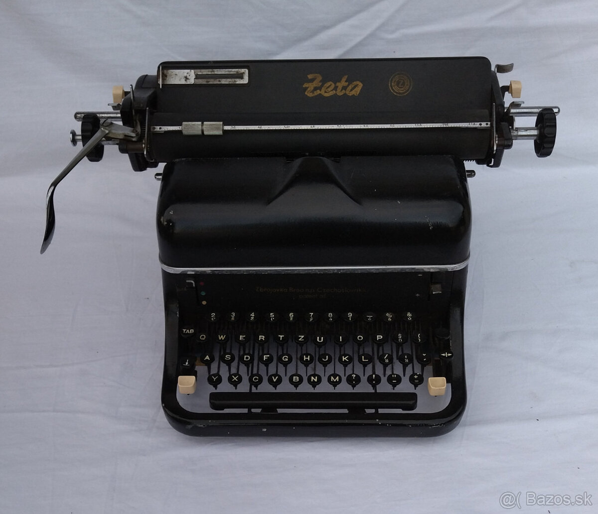 Starožitný písací stroj - 2