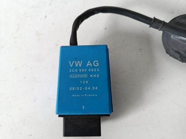 RJ cerpadla nadrze passatCC 3c0906093c 30€ - 2