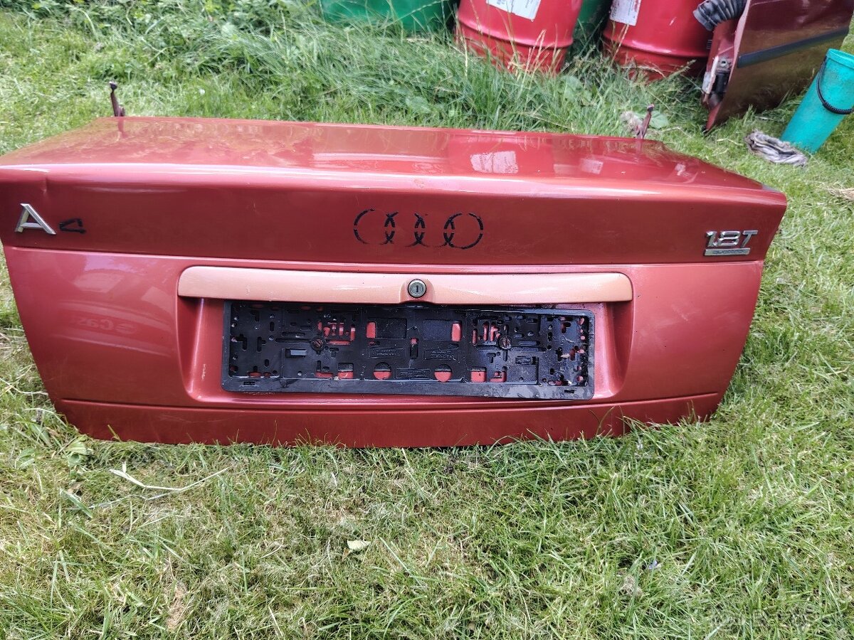 Zadná kapota Audi A4 B5 sedan - 2