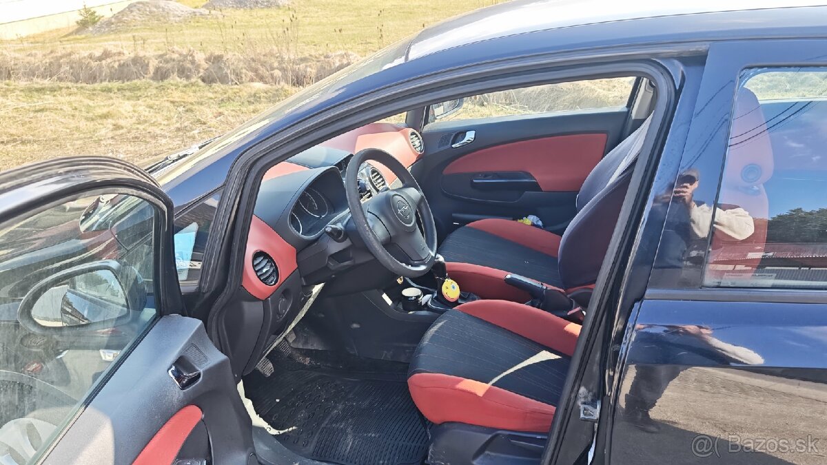 Opel Corsa D 1.2Ecotec - 2