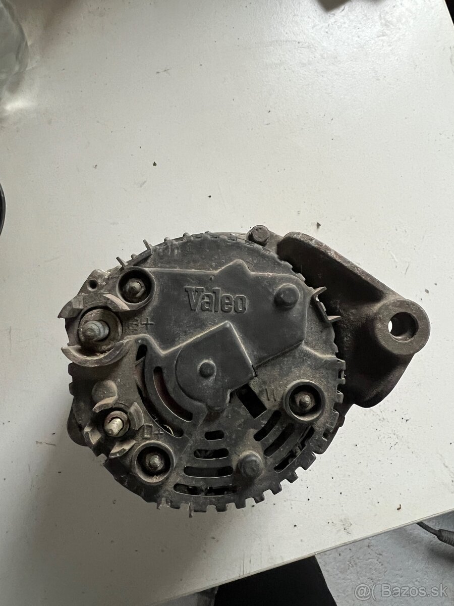 Alternator Valeo 2541740C - 2