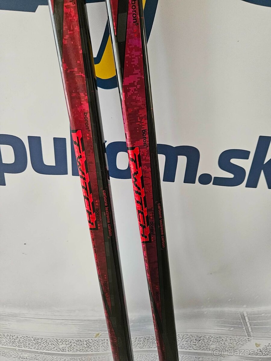 BAUER TWITCH ľavačka 50flex p28 v červenej farbe - 2