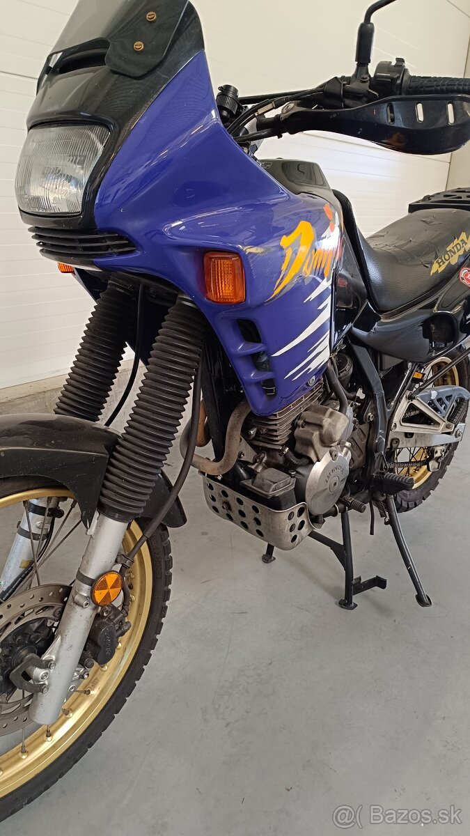 Honda NX 500 Dominator