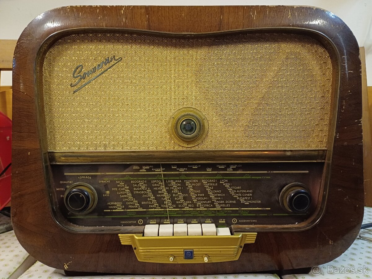 Staré rádio Hornyphon - 2