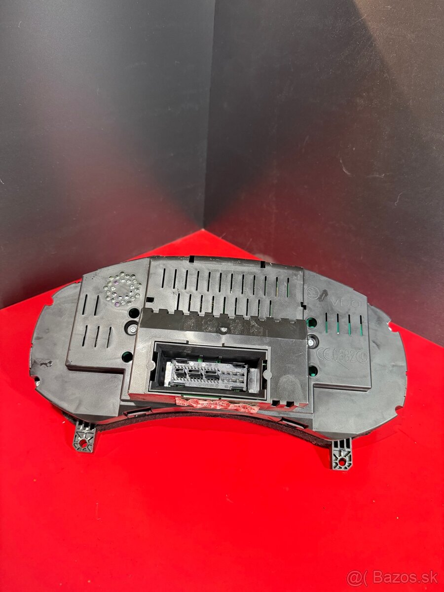 Budíky Škoda Octavia 2 RS TFSI - 2