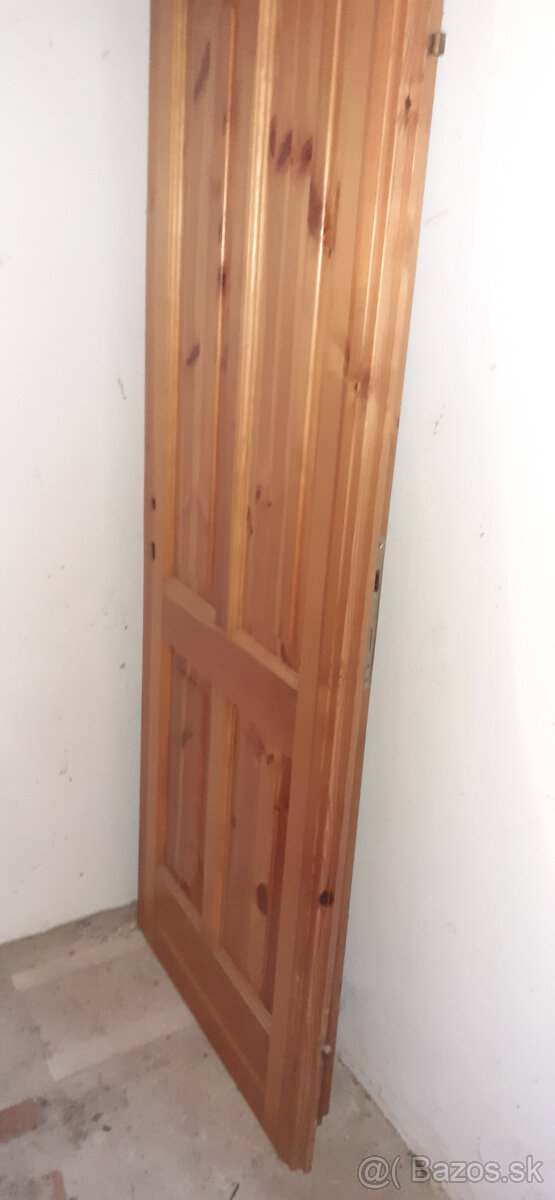 Dvere Borovica masív - 2