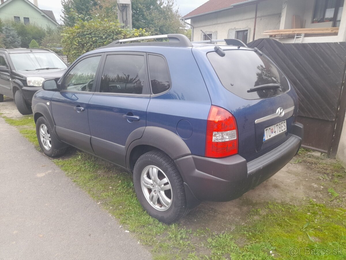 Hyundai Tuscon 2,0 CRDi, rok 6/2007 - dovoz - 2
