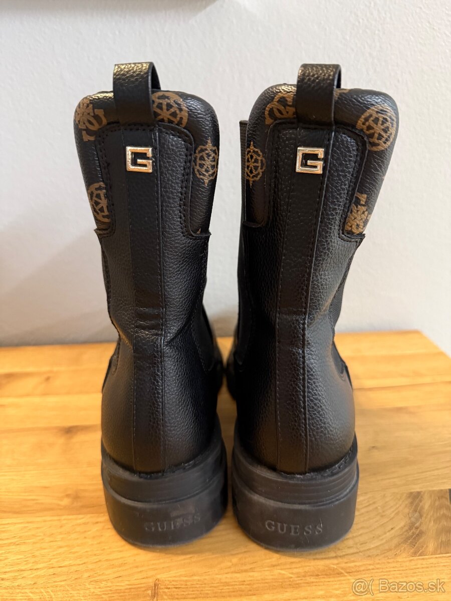 Čierne prechodné topánky Guess - 2