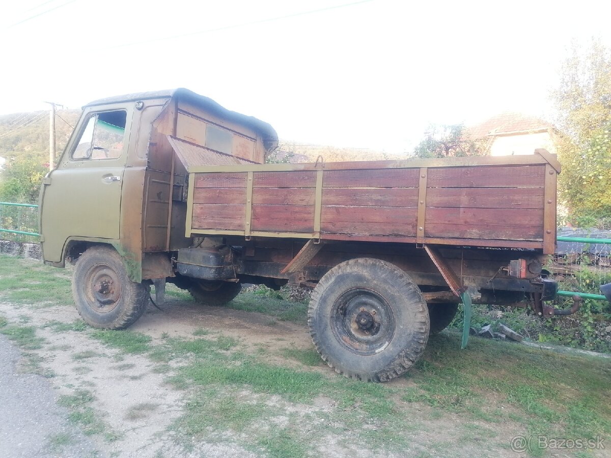Uaz 452 vyklapac S1 4x4 - 2