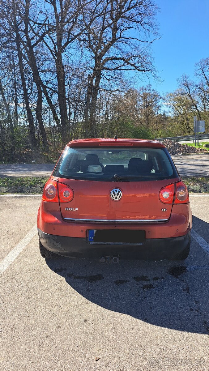 Golf 5 - 2