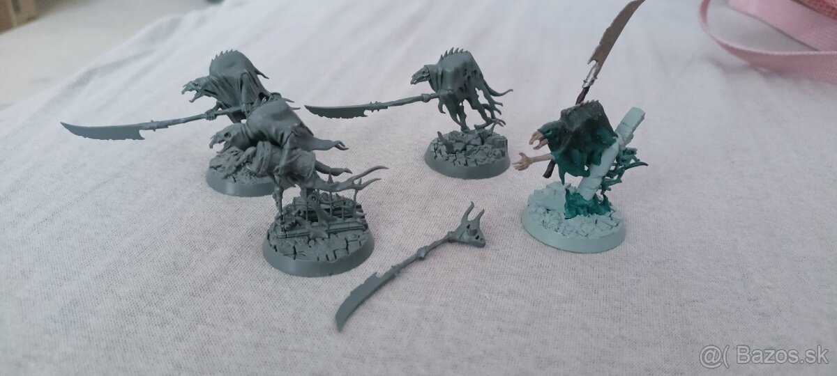 Warhammer figúrky - 2