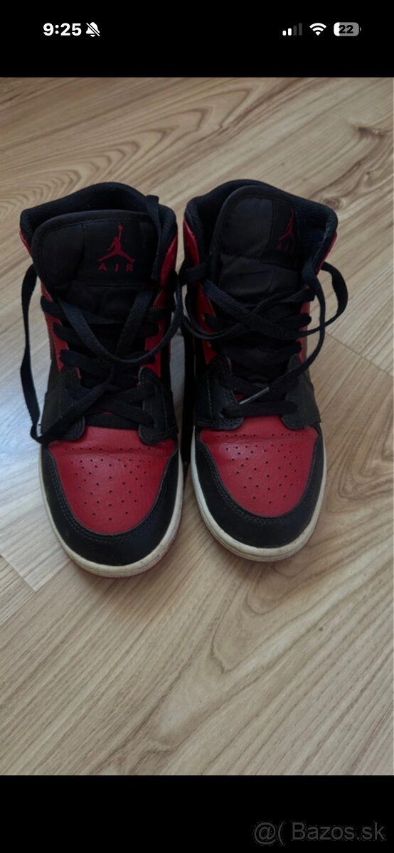 Mid air Jordan tenisky - 2