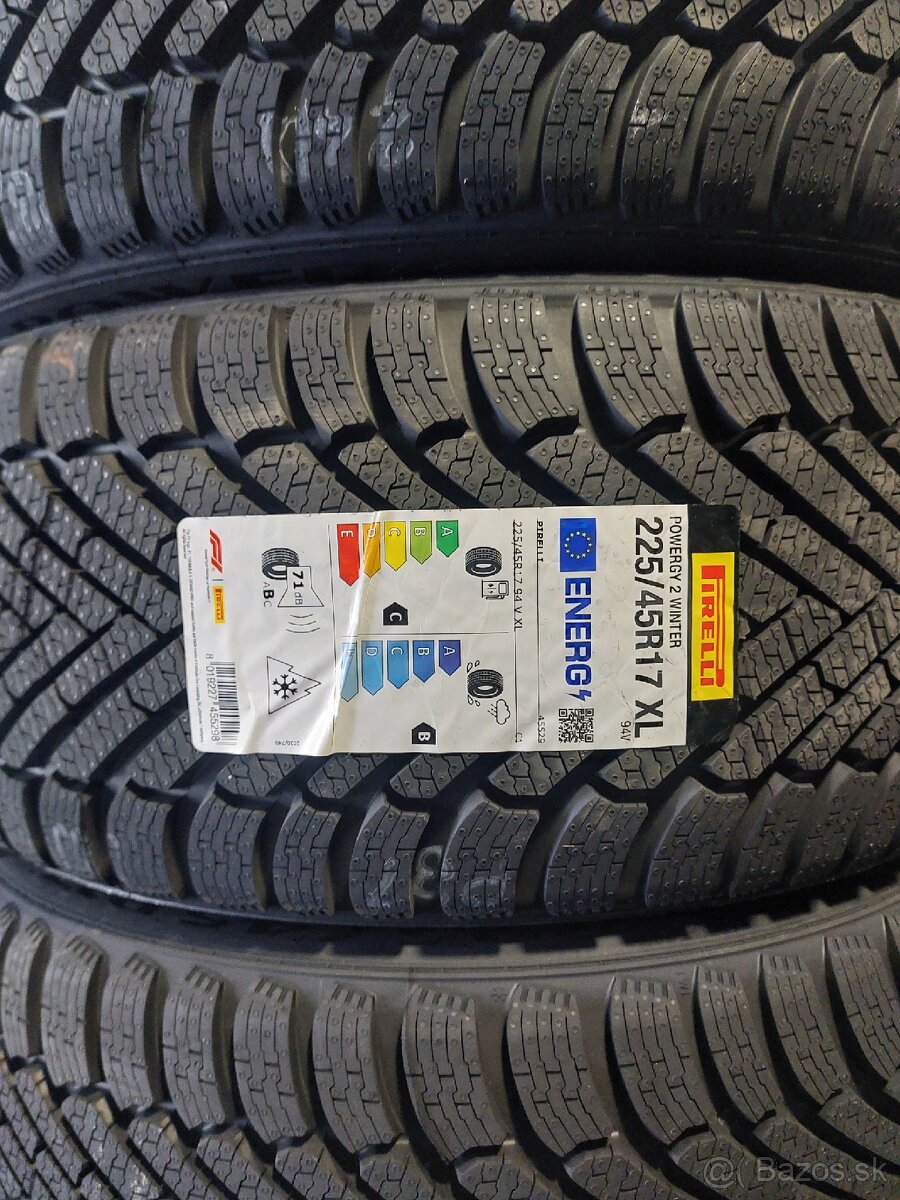 225/45R17 zimné Pirelli Powergy 2 - 2