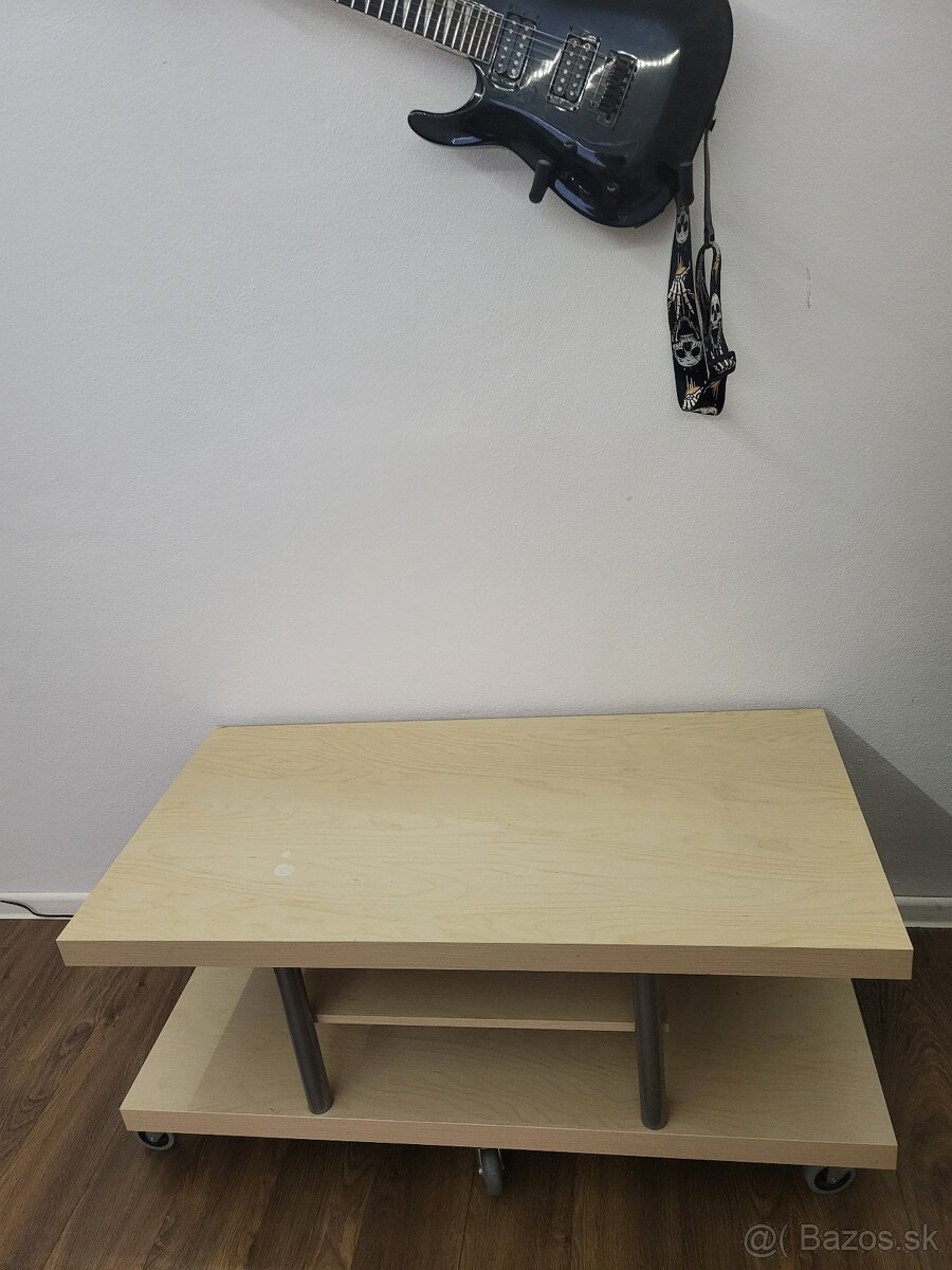 IKEA stolík pod TV - 2