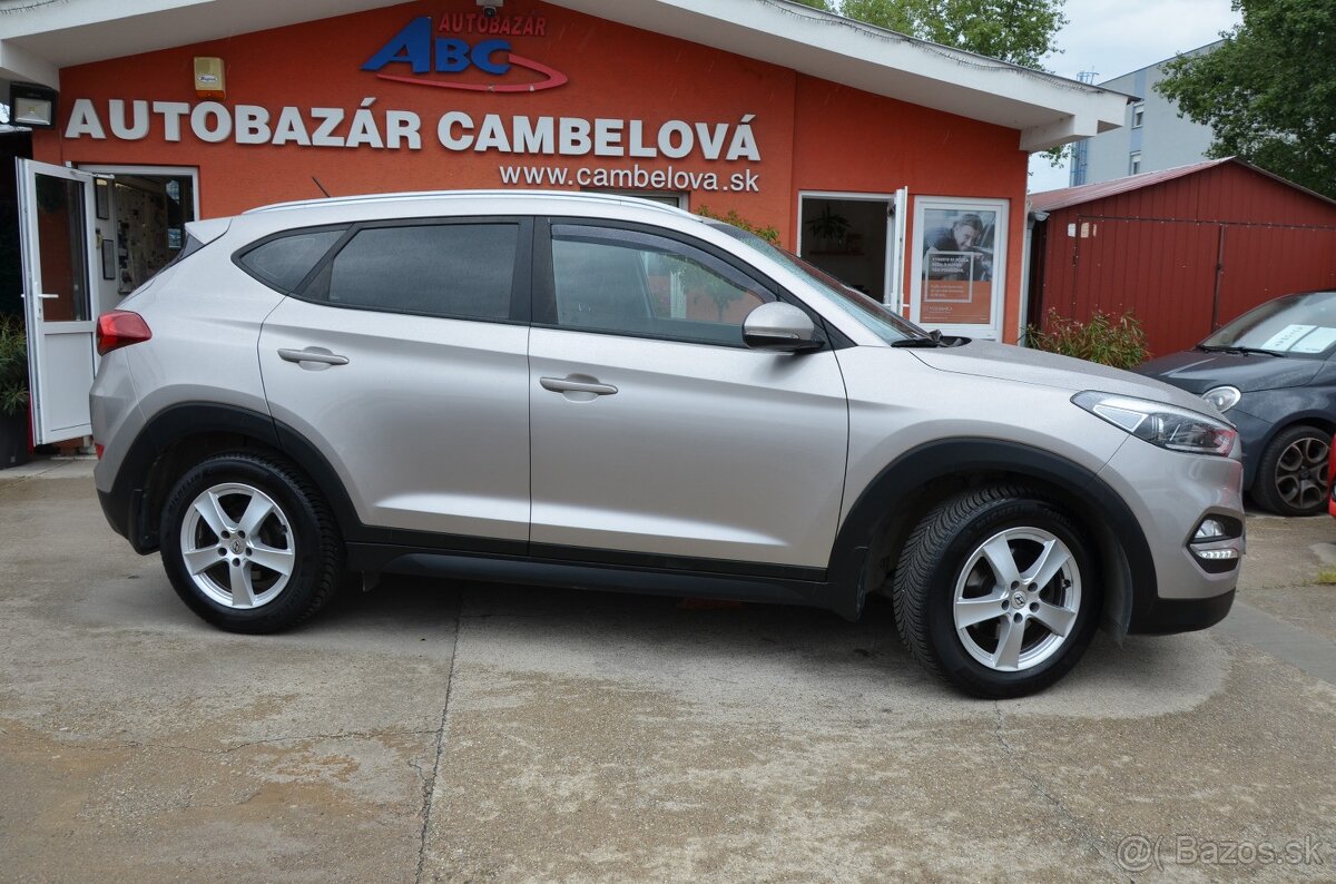 Hyundai Tucson 2,0 CRDi Family 4x4 AT6 100kw - 2