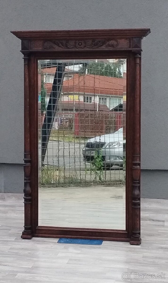 Zrkadlo starožitné. - 2