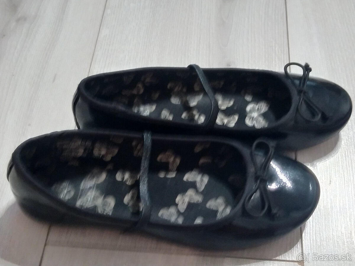 Balerínky dievčenské lesklé veľ. 36 - 2