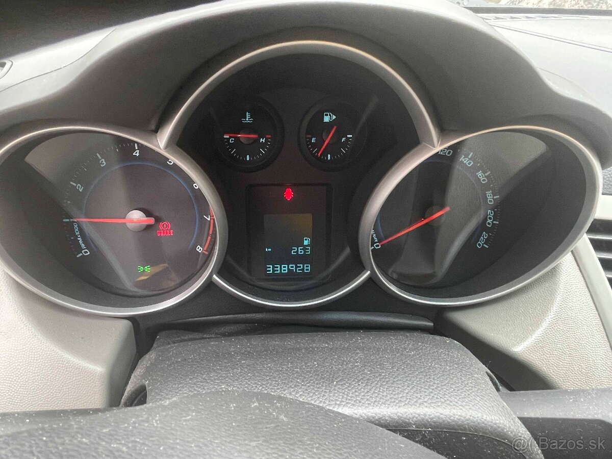 Chevrolet CRUZE 1,5 Benzin - 2