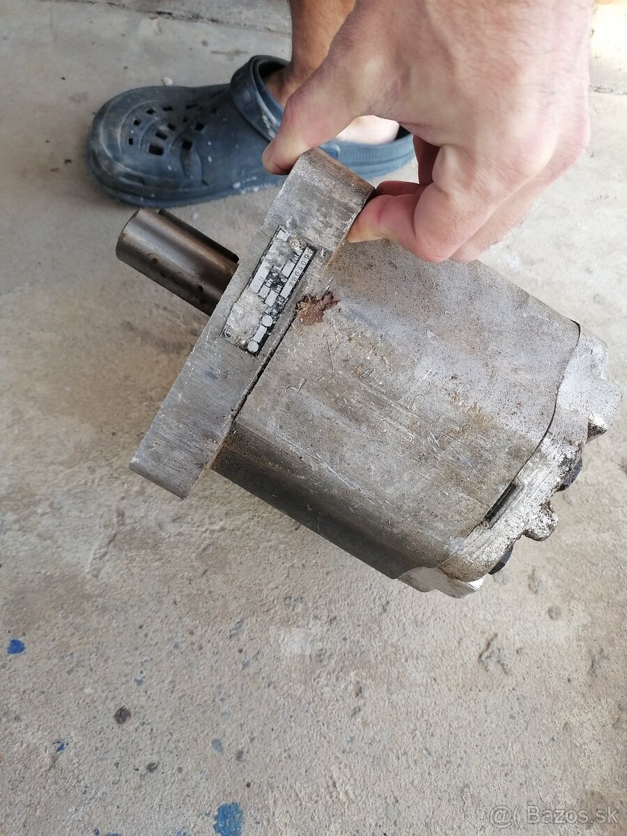 LKT nové hydraulické čerpadlo - 2