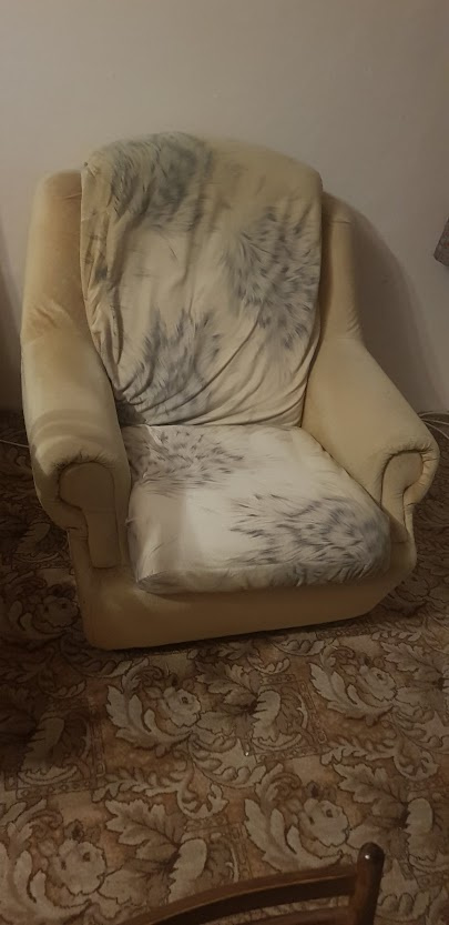 Predám za simbolicku cenu - 2