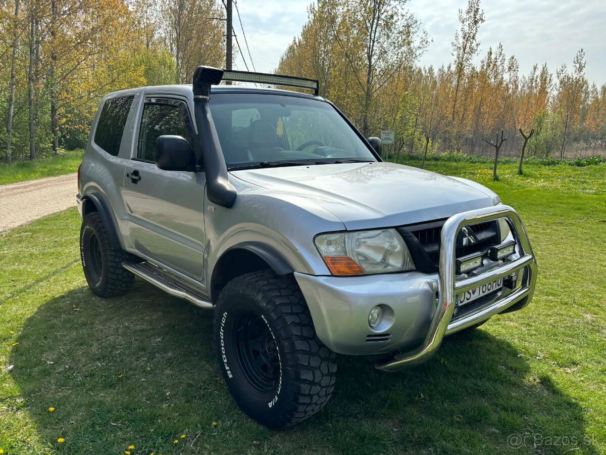 Mitsubishi Pajero 2.5 TD GL - 2