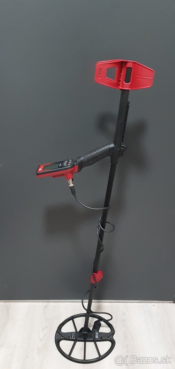 Predam detektor kovov FindX PRO NOKTA - 2
