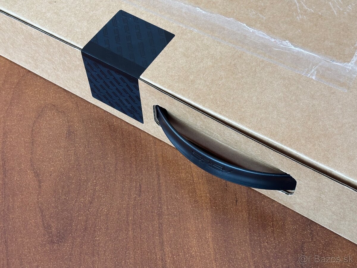 Nový Asus VivoBook 8GB / 512GB Silver + Záruka - 2