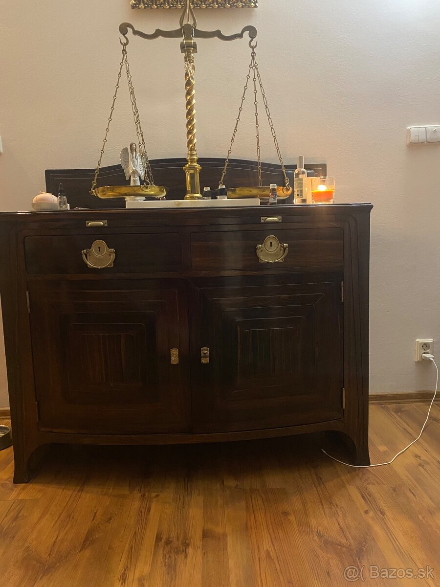 Starozitny nabytok - 2