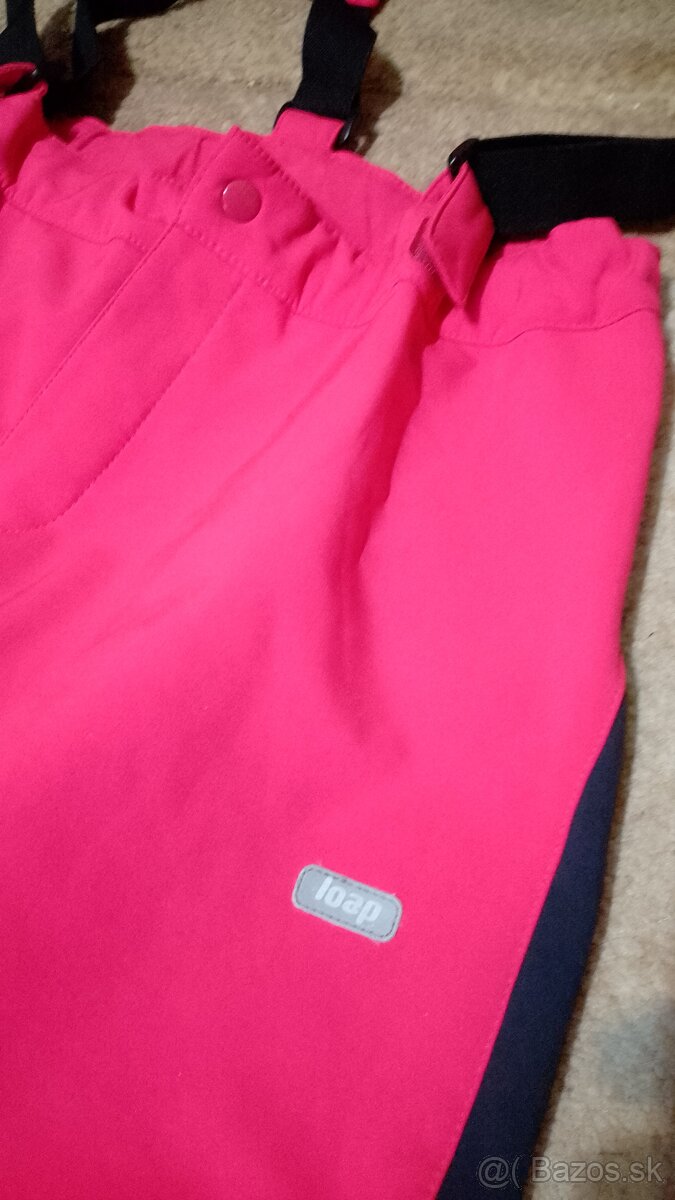 Predám dievčenské zimné softshelové nohavice. - 2