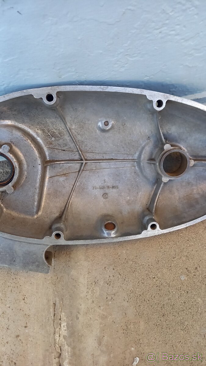 Cz175 kryt motora - 2