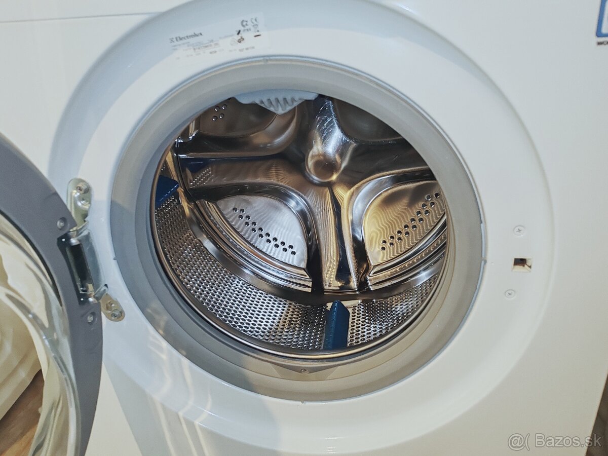 Predám práčku Electrolux 7kg - 2