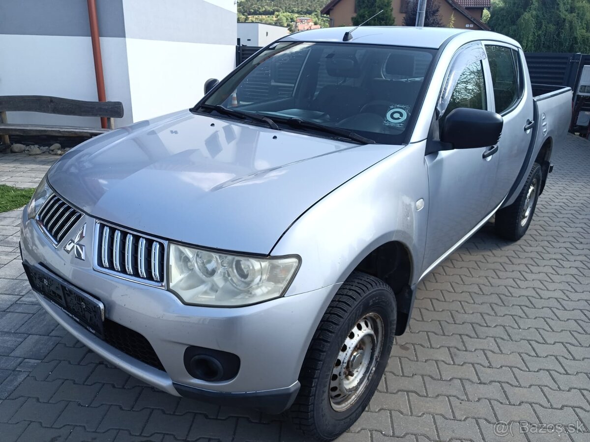 💥 MITSUBISHI L200 2.5 DI-D INVITE WORK 4x4 💥 - 2