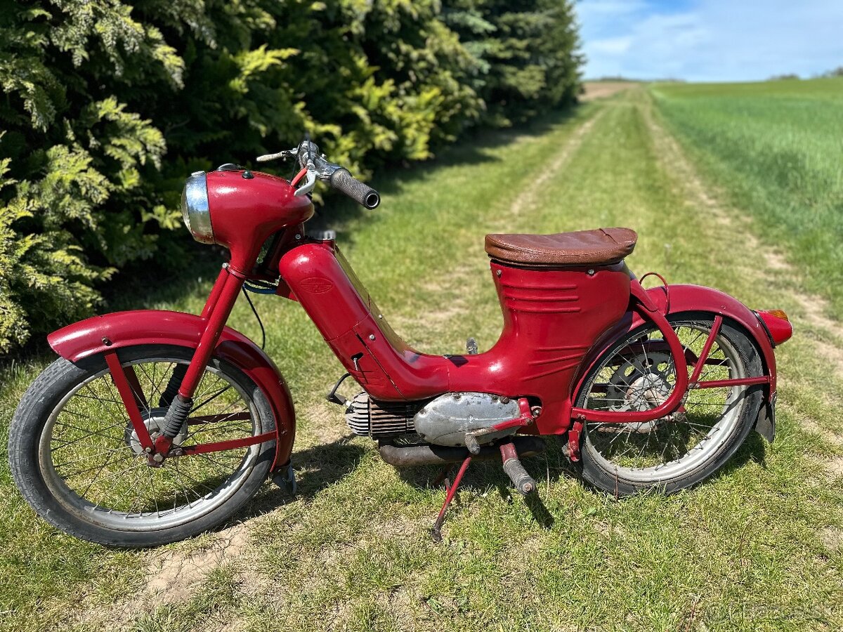 Jawa 550 Parez - 2