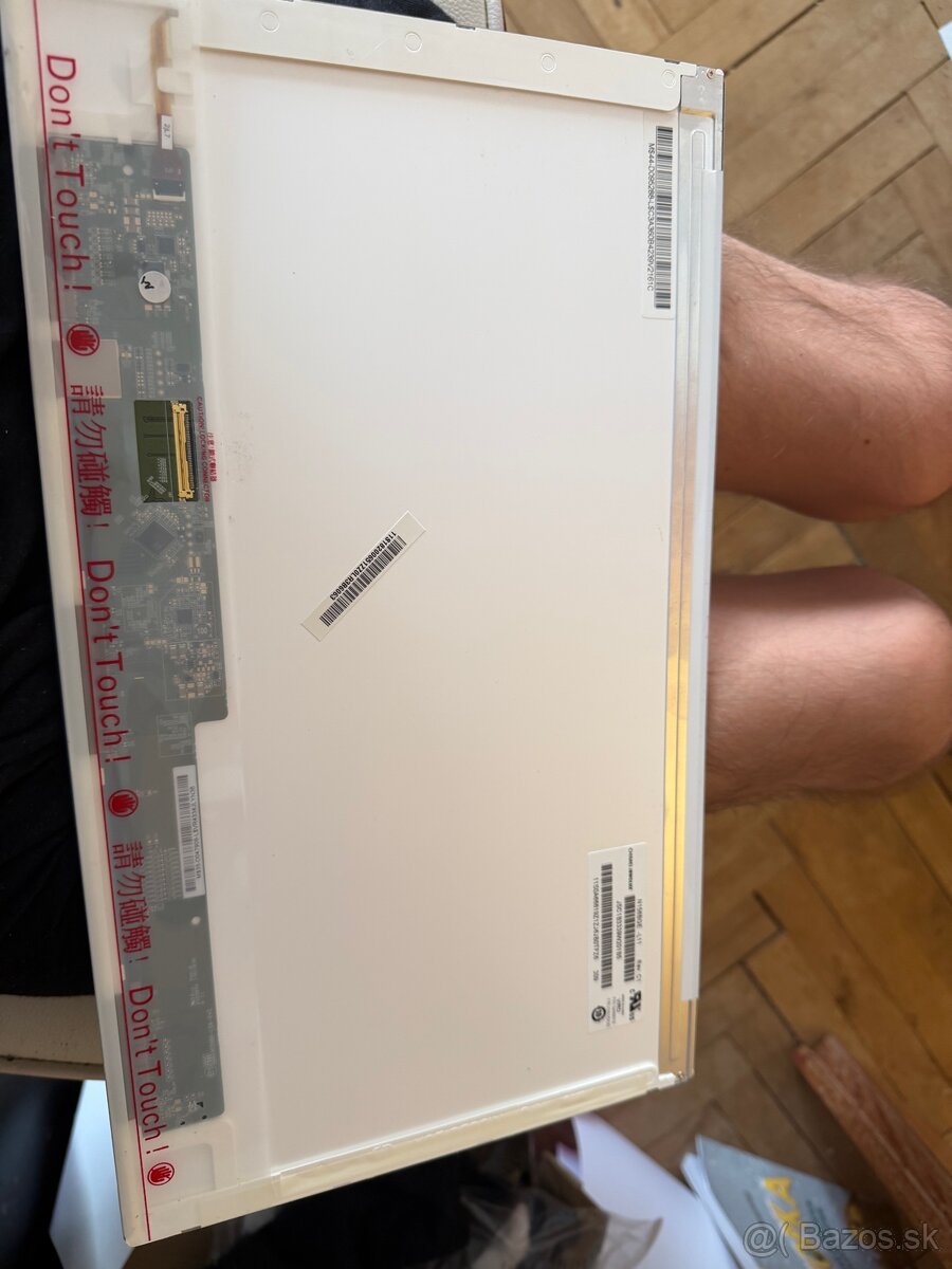 Predám LCD displej do notebooku 15,6” N156BG - 2