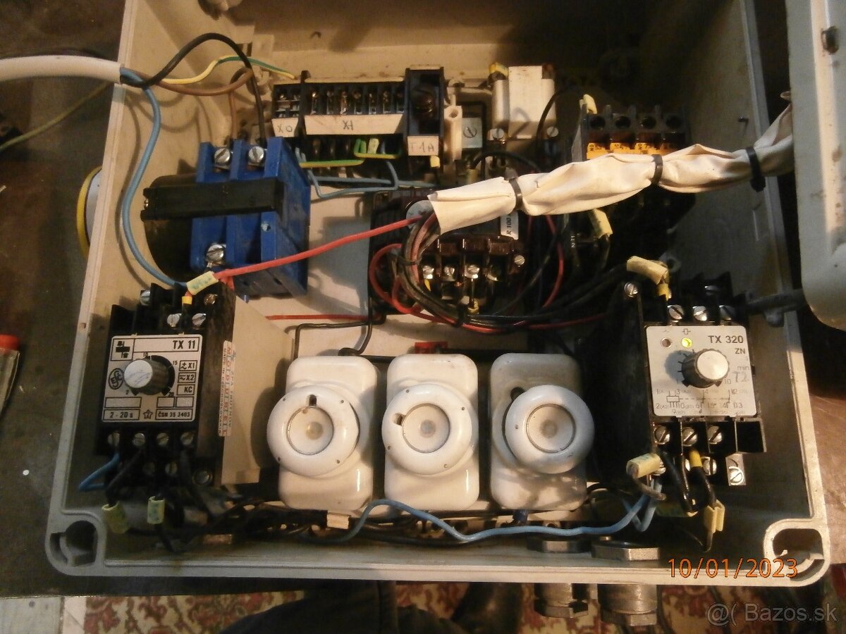 Ovladacia skrinka RF-1. - 2