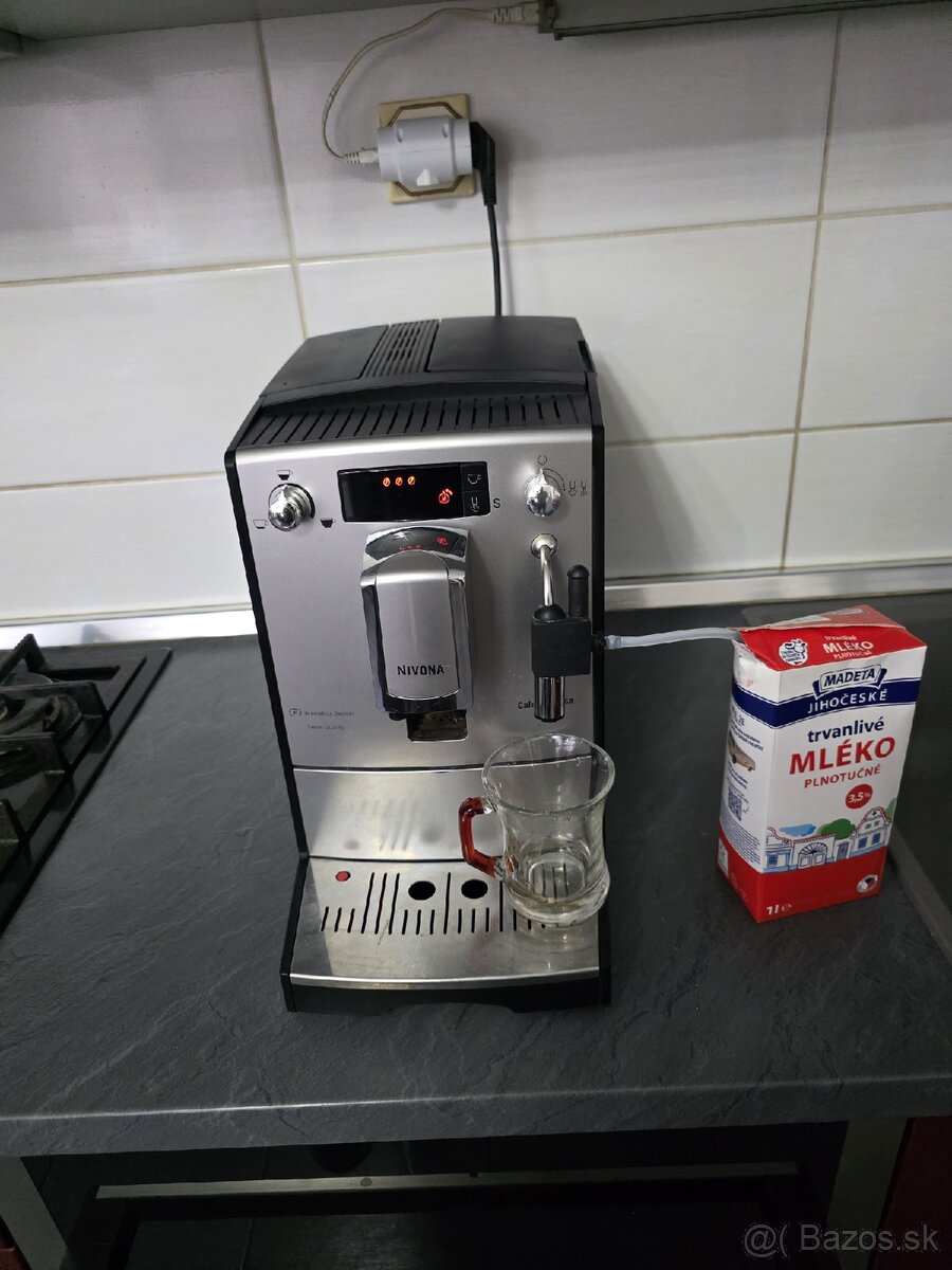 Kavovar Nivona - 2