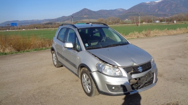 Suzuki sx4 1,5i 82KW, M15A , rozpredám na náhradné diely - 2