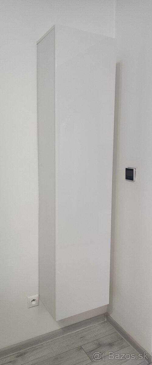 Závesne skrinky - 2