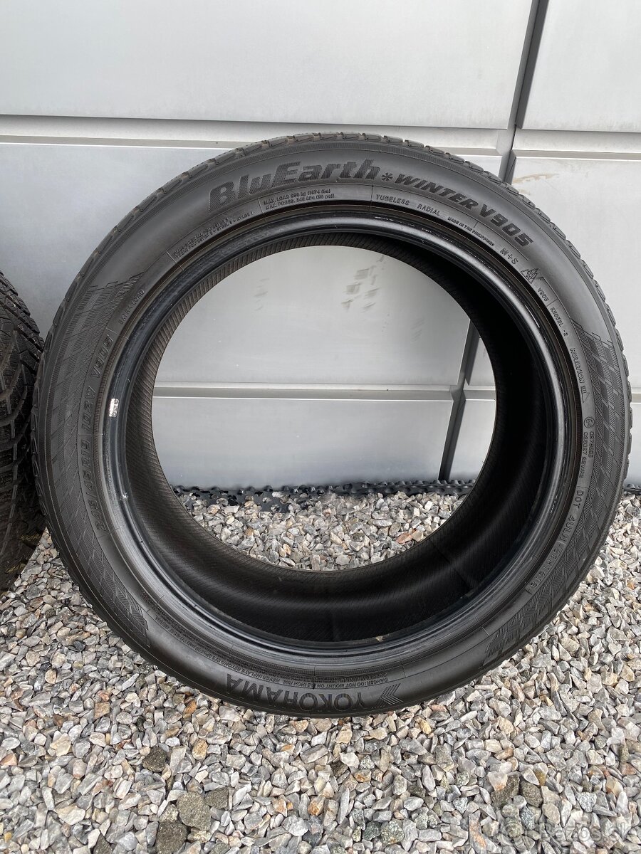 YOKOHAMA BLUEARTH WINTER - 2