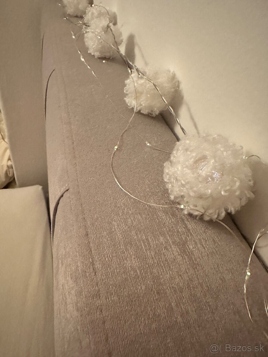 Čelo predám čelo postele - 2